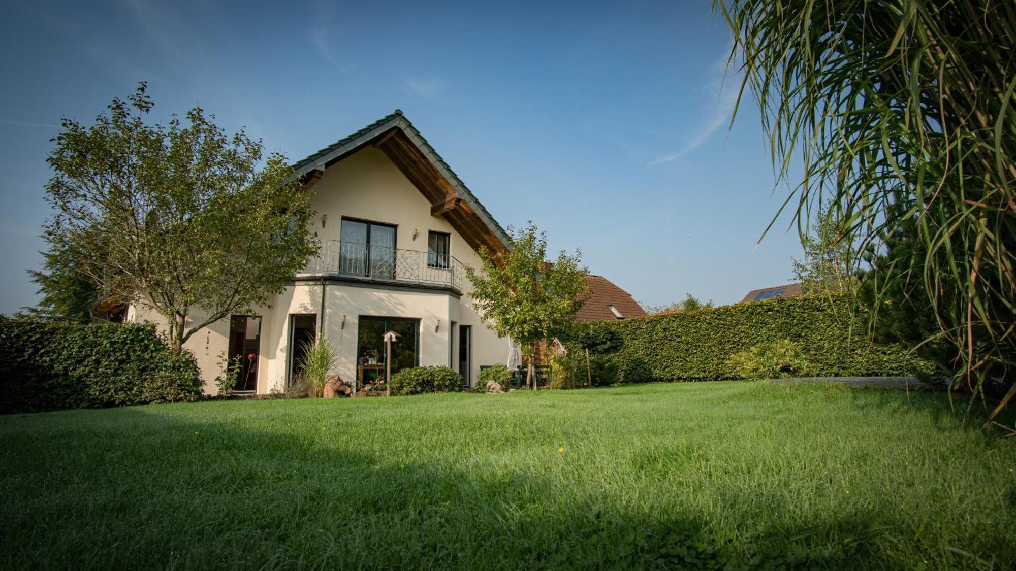 Ferienhaus Mountfrosch Mit Sauna Und Naturpool Monschau Zewnętrze zdjęcie
